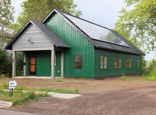 110 E 11th St, Duluth, MN 55805