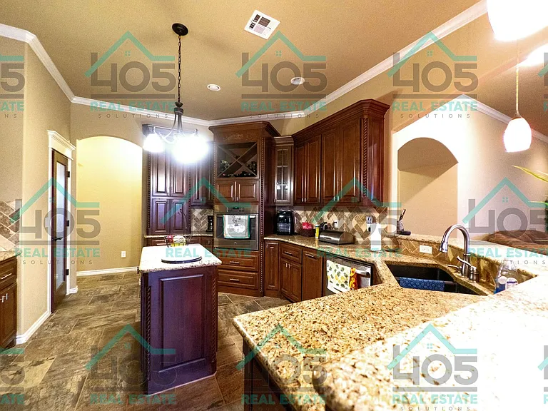 6700 SE 149th St — Photo 13
