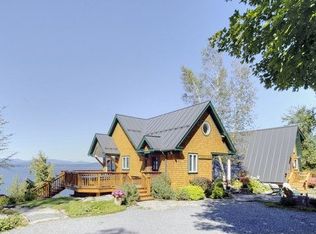 1282 Arnold Bay Rd, Panton, VT 05491