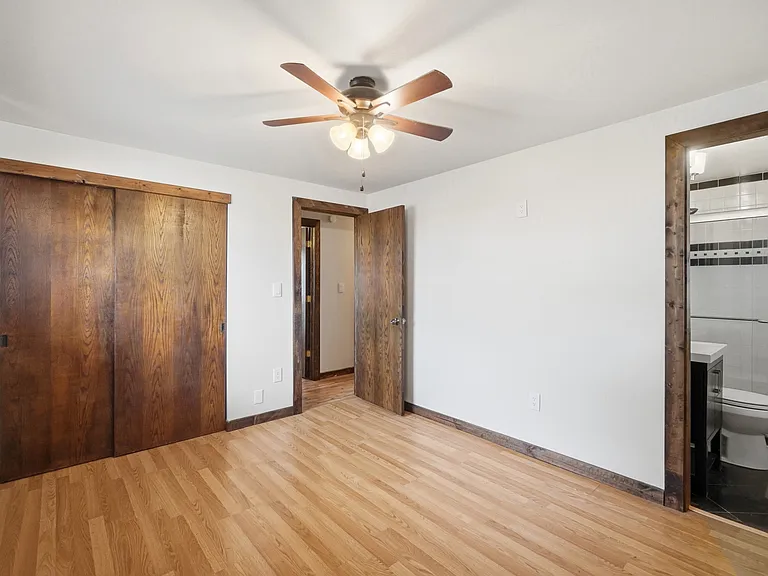27 Laurelgrove Dr — Photo 17