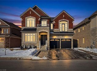 241 Humphrey St, Hamilton, ON L8B1X4