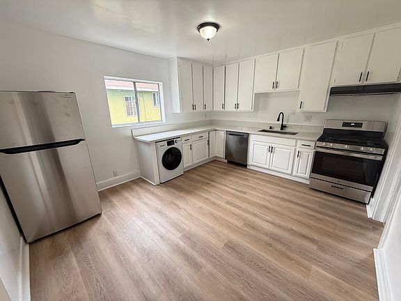 3rd image of 600 N Coronado St APT D