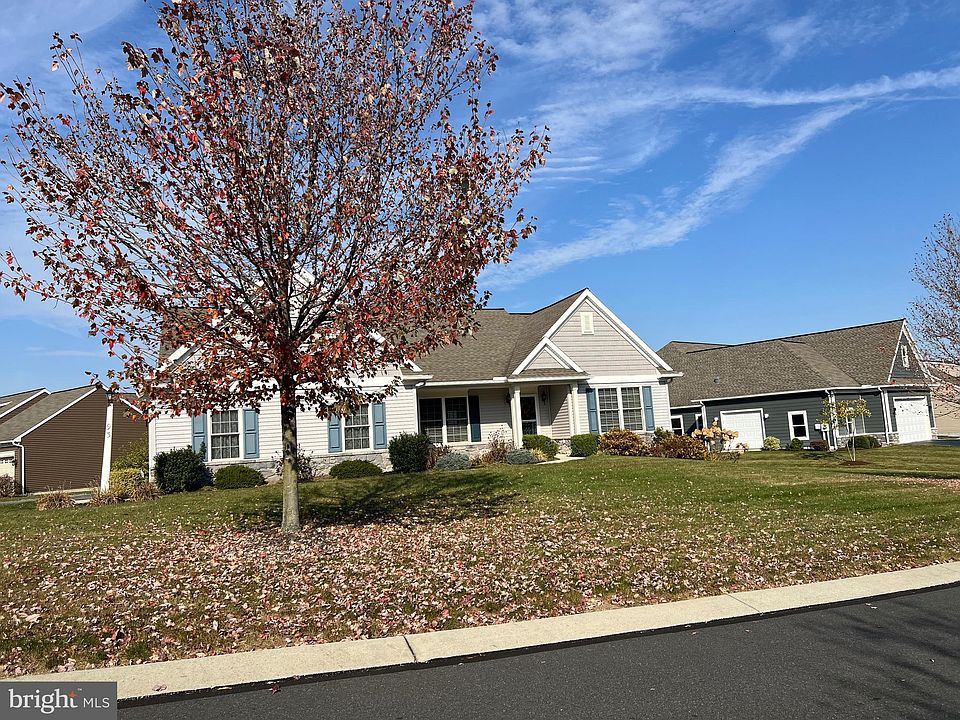 1st image of 93 Rosebush Ct