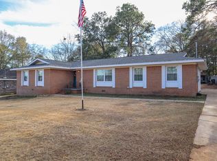 2805 Evans Dr, Dothan, AL 36303