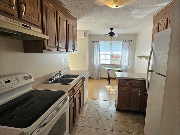 5th image of 4009 Kanawha Tpke APT 5C