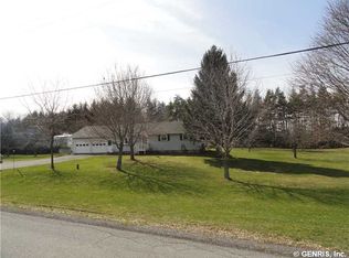 5206 Upper Holley Rd, Holley, NY 14470