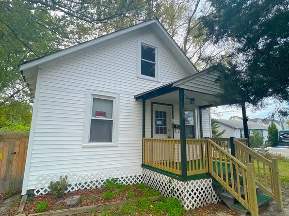 6 Theodore St, Hampton, VA 23669