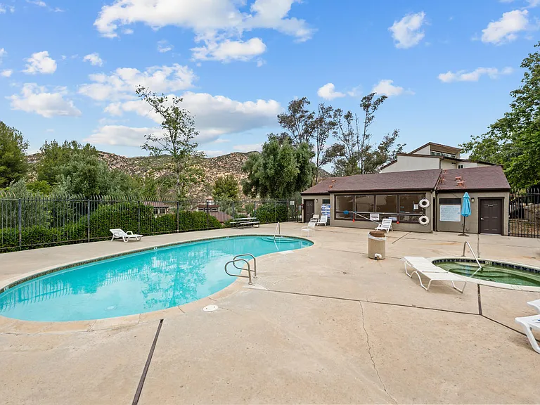 15703 Davis Cup Ln — Photo 24