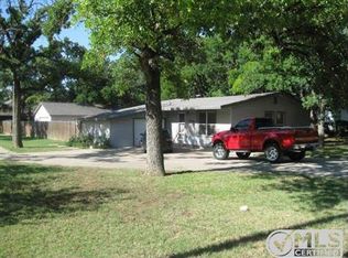 300 N Dick Price Rd, Kennedale, TX 76060