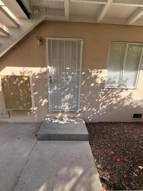 1616 S St — Photo 3
