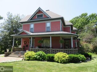 314 1st St NW, Clarion, IA 50525