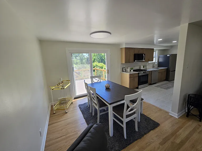 2429 Rose Garden Rd — Photo 4