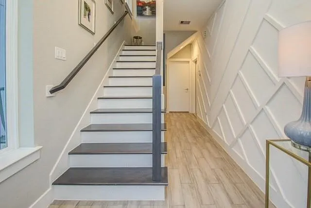 8411 Hempstead Rd #G — Photo 12