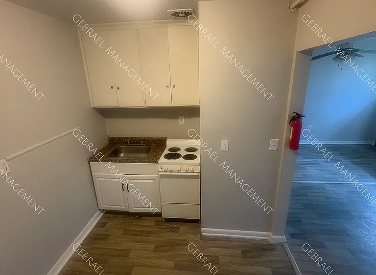 18515 Hoover St #5 — Photo 4