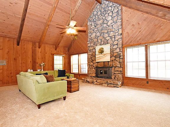 2nd image of 2803 Heritage Dr