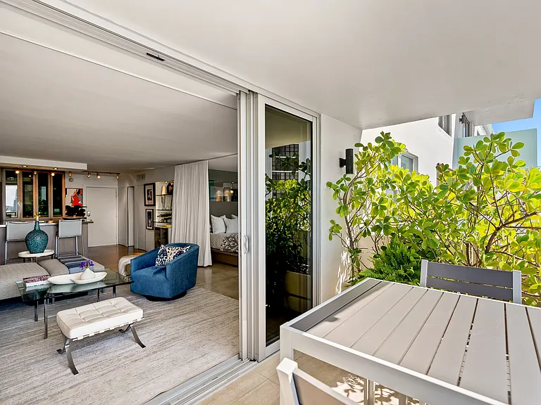 5 Island Ave #15F — Photo 10