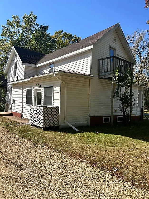 2 bed, 800 sqft, $850 — Photo 3