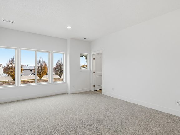 2nd image of 751 N Creative Way #1