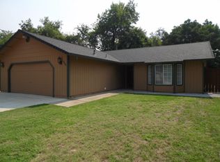 2965 Sporting Ct, Redding, CA 96001