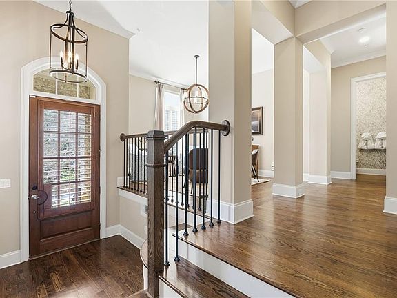 3rd image of 2085 Bellrick Rd NW