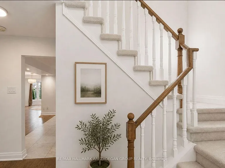 60 Carl Tennen St — Photo 19