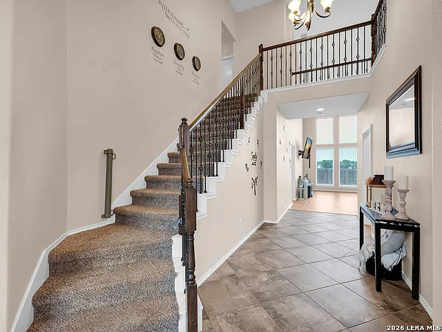 4 bed, 3.5 bath, 3389 sqft, $2,800 — Photo 4