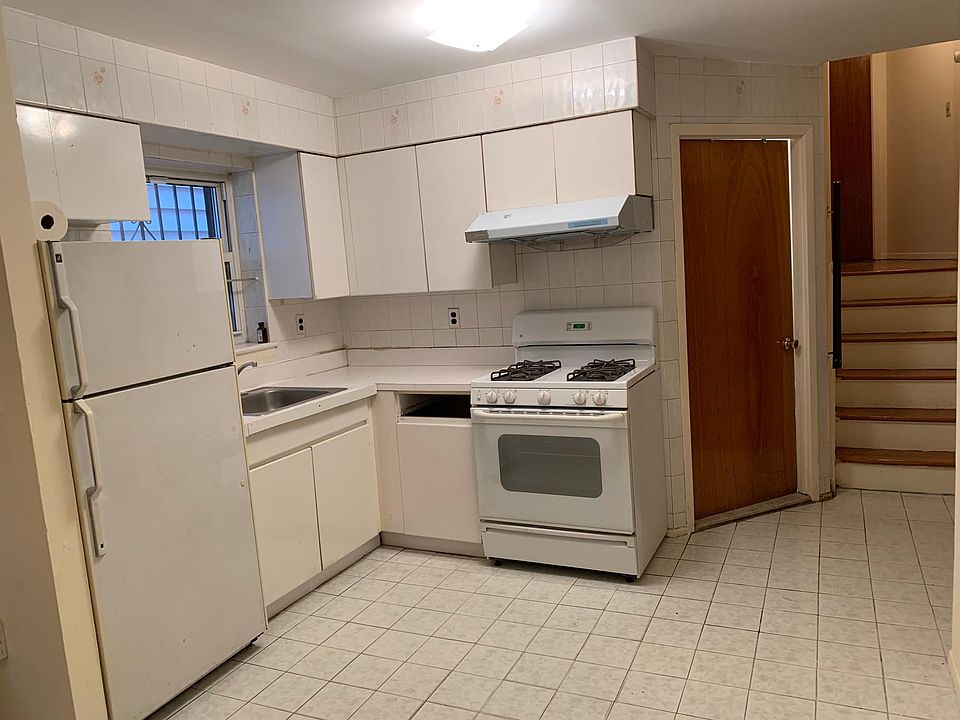 1st image of 8707 20th Ave