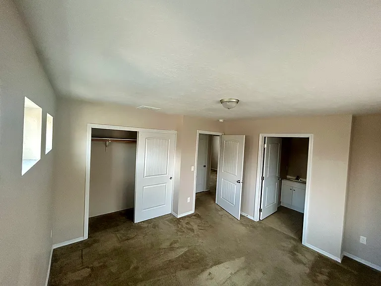 309 10th Ave N #311 — Photo 10
