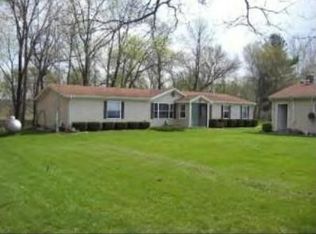 106 N Ford Dr, Ashkum, IL 60911