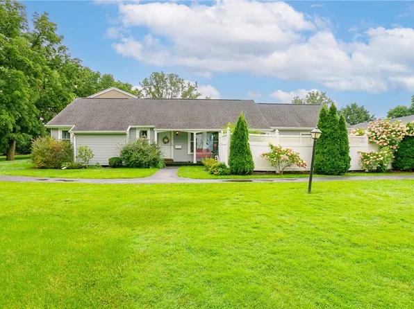 50 Hidden Valley Rd, Rochester, NY 14624