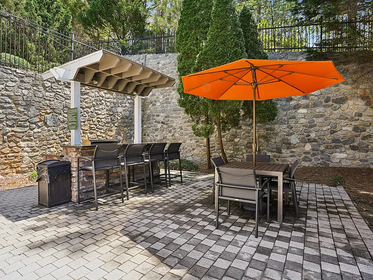 Parkway Vista — Photo 18