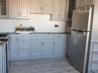 43-10 20th Rd #3, Astoria, NY 11105