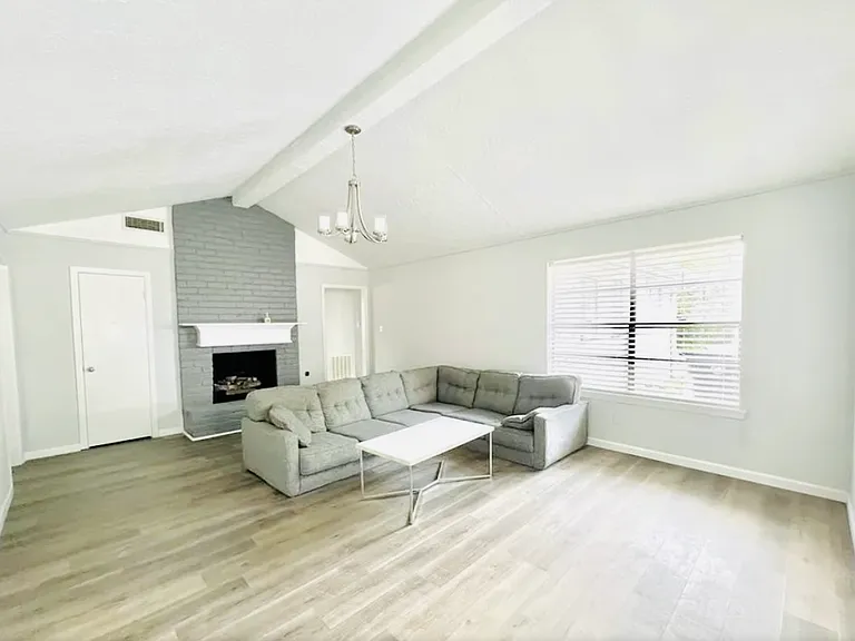 7506 Riptide Dr — Photo 6