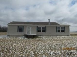 891 E 750th Ave, Shobonier, IL 62885