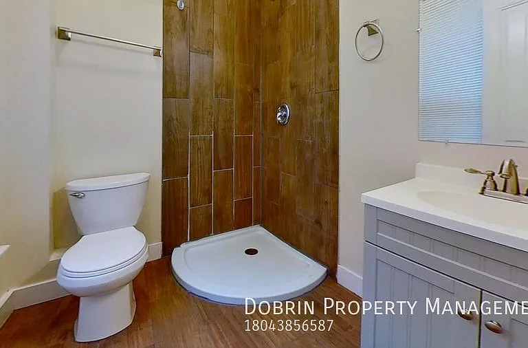 505 W Marshall St — Photo 11
