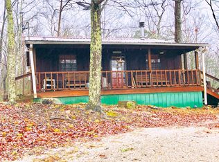 300 Cowboy Ln, Wellington, KY 40387