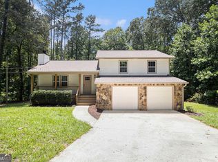 107 Lake Ridge Rd, Newnan, GA 30263