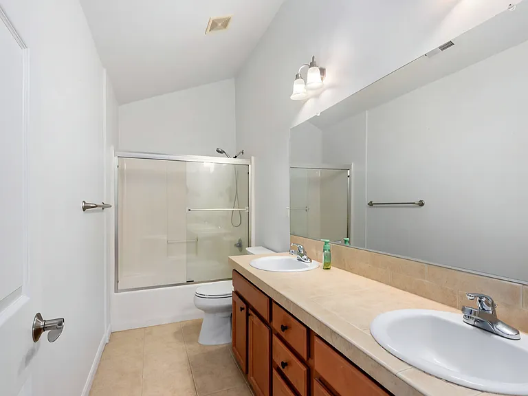 14324 SE Oregon Trail Dr — Photo 10