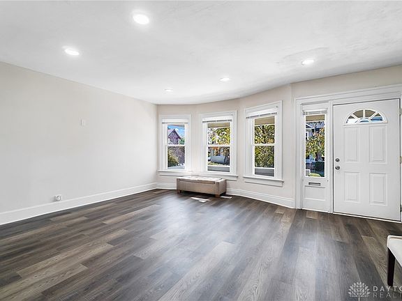 5th image of 660 Saint Nicholas Ave