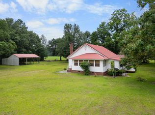 743 Edisto River Rd, Branchville, SC 29432
