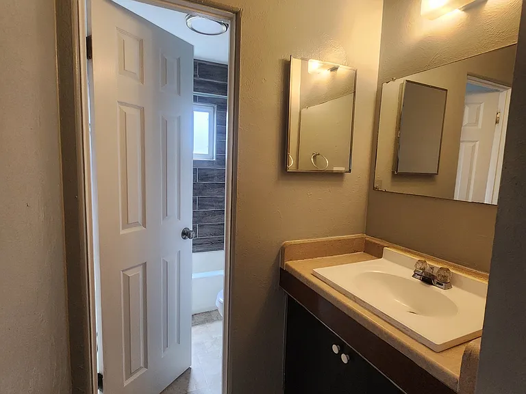 1994 Elmira St #11 — Photo 11