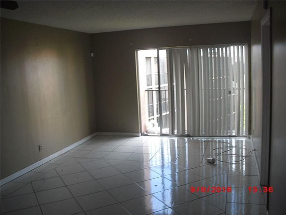 4th image of 8740 N Sherman Circle #PH 2 502