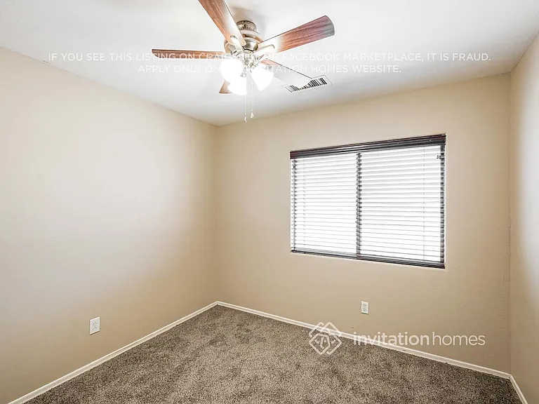 5605 S 51st Dr — Photo 13
