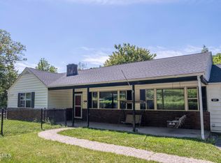 871 Decker Hollow Rd, Tyrone, PA 16686