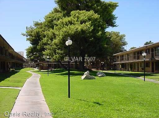 3rd image of 615 S Royal Crest Cir Unit 22