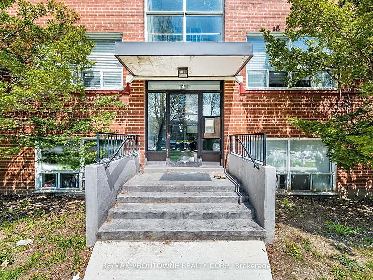 57 Mericourt Rd #203 — Photo 5