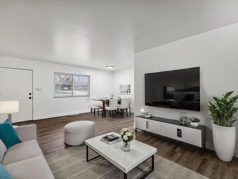 Call or text Direct for Showing

Apply at

Under Rental's

Enjoy the convenience of city living along with the charm of country living. The Post Office and Library, a host of restaurants and stores, all kinds of service