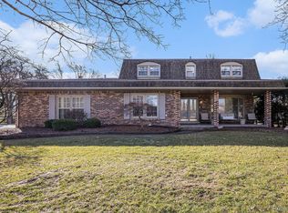 47212 Strahan Ct, Shelby Township, MI