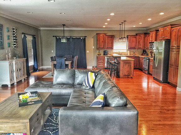 Living/Kitchen/Dining