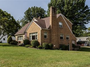 586 Mineola Ave, Akron, OH 44320